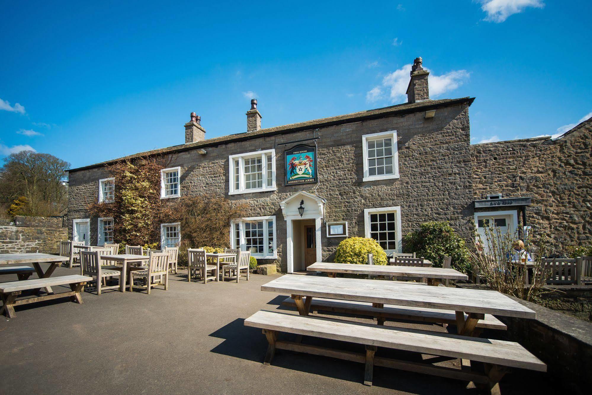 מלון קלית'רו The Assheton Arms מראה חיצוני תמונה